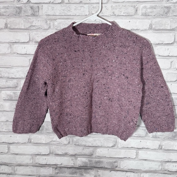 Elegant Mauve Knit Wool Sweater - Picture 1 of 10